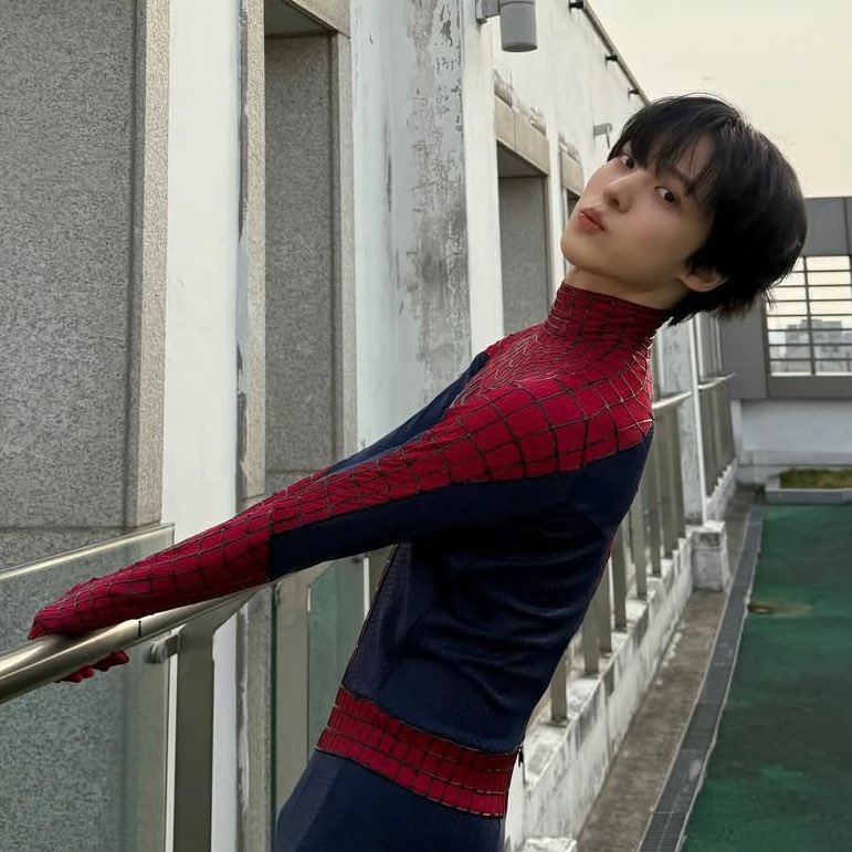 2ho archive tweet media