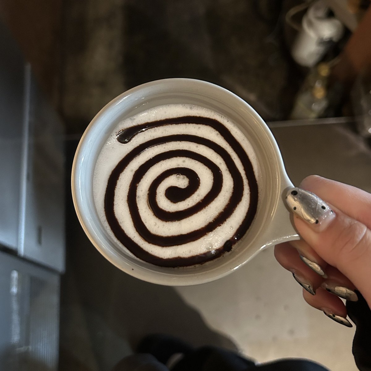 くつかけ まな tweet media