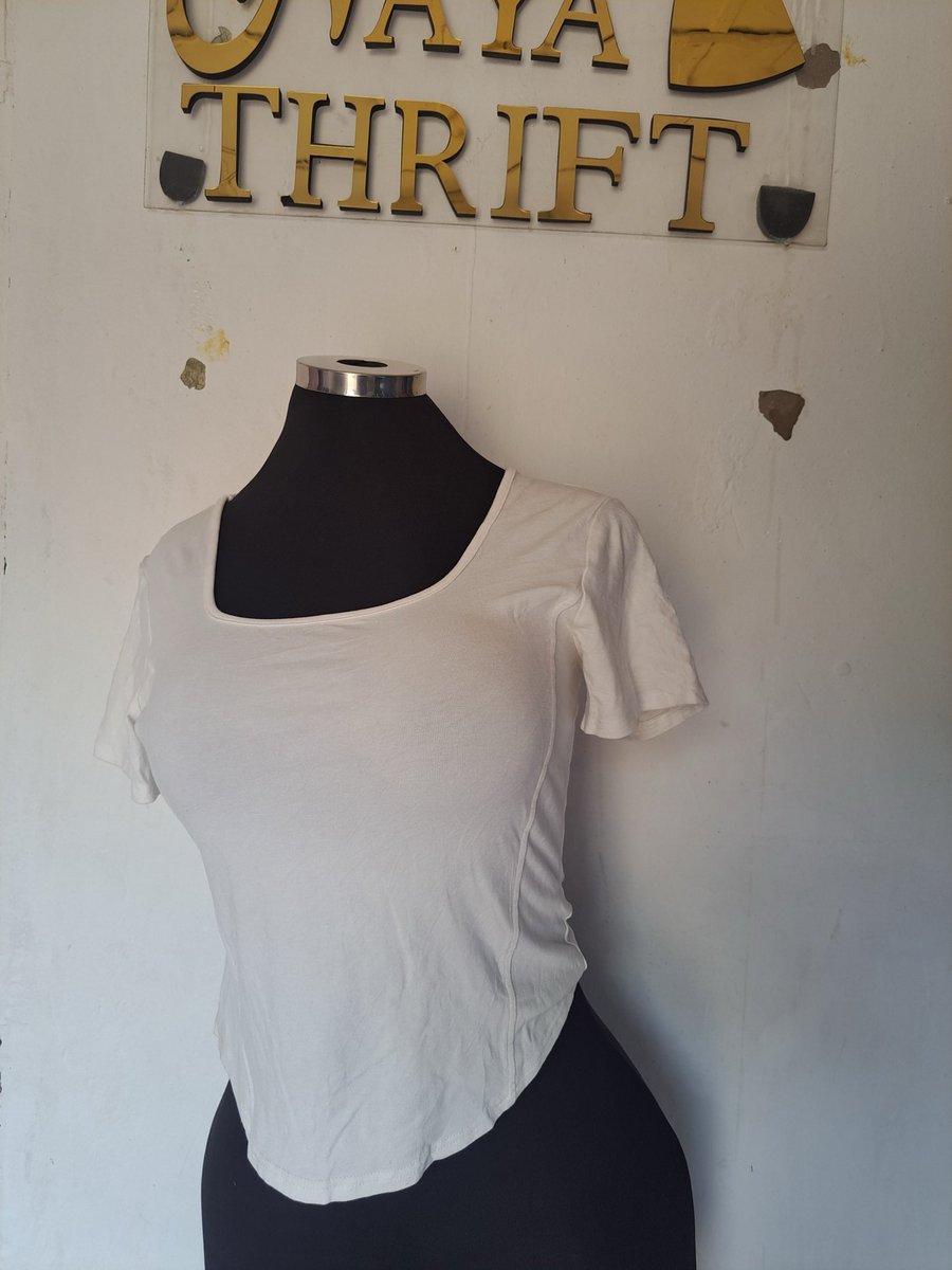 marhryham's tweet photo. @farmer_yolo Soft, classy, and affordable 💖 Don’t sleep on this available for #2500

Location Behind K-Dorms Tanke Oke Odo 

DM @ https://t.co/NuqDu6voPY…

Or join my WhatsApp group 
https://t.co/1GIrPU1xzc…

#msü2026 #Ekiti #iphone18 https://t.co/WZmpTx3CYs