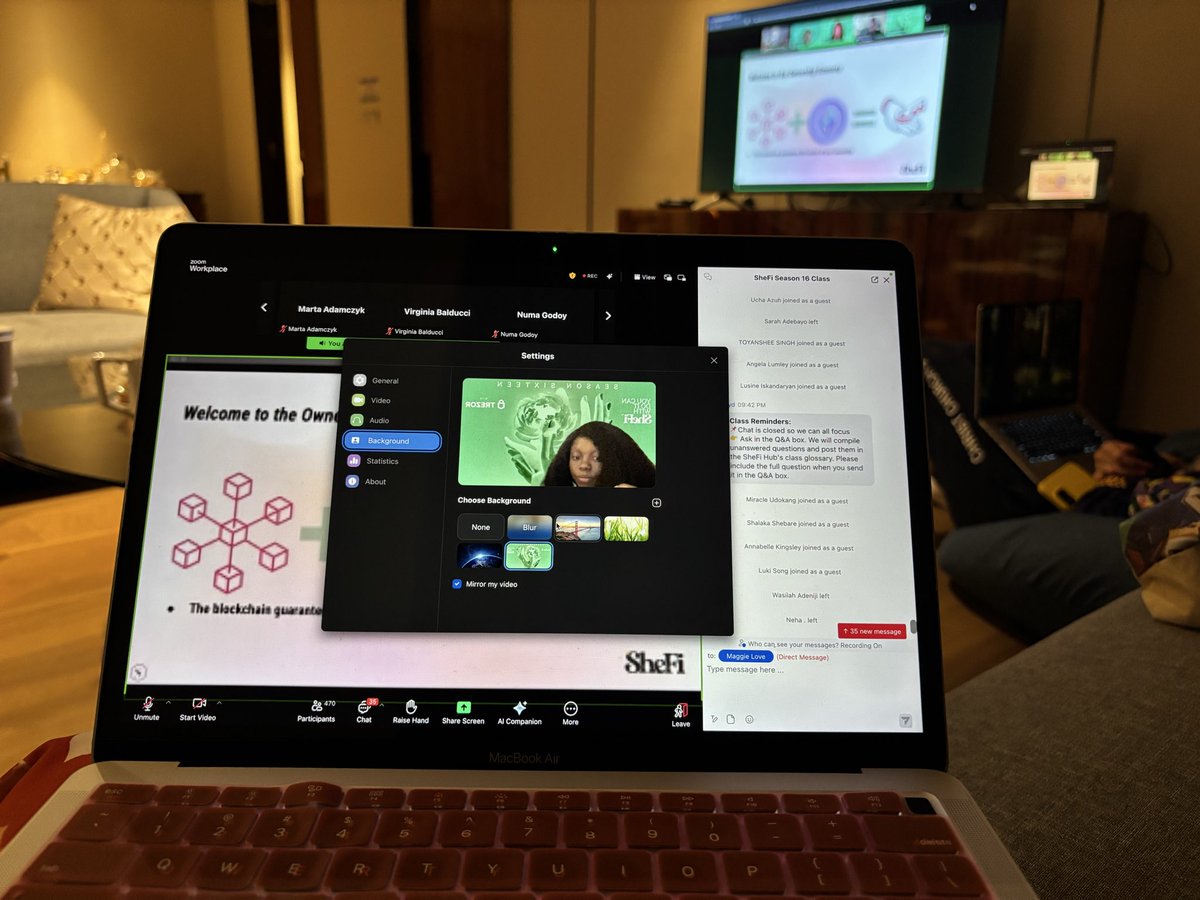 AJ (UXDesignArc) ✨ is @ns tweet media