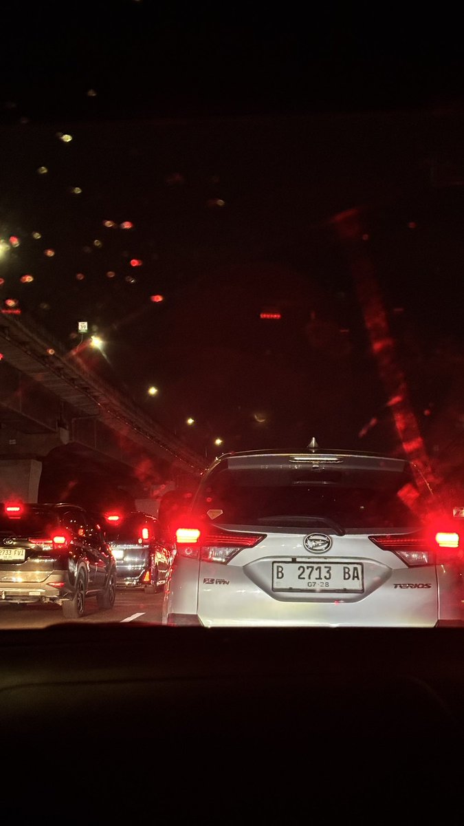 oh, caroline tweet media