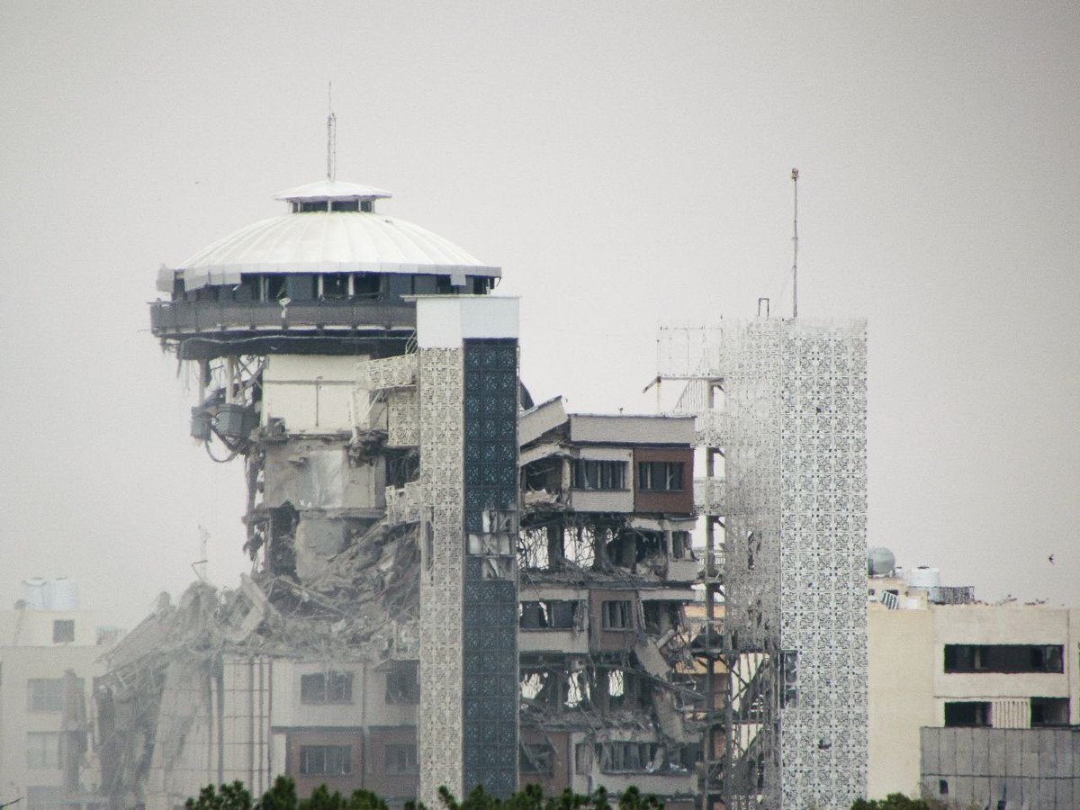 شکیبا tweet media