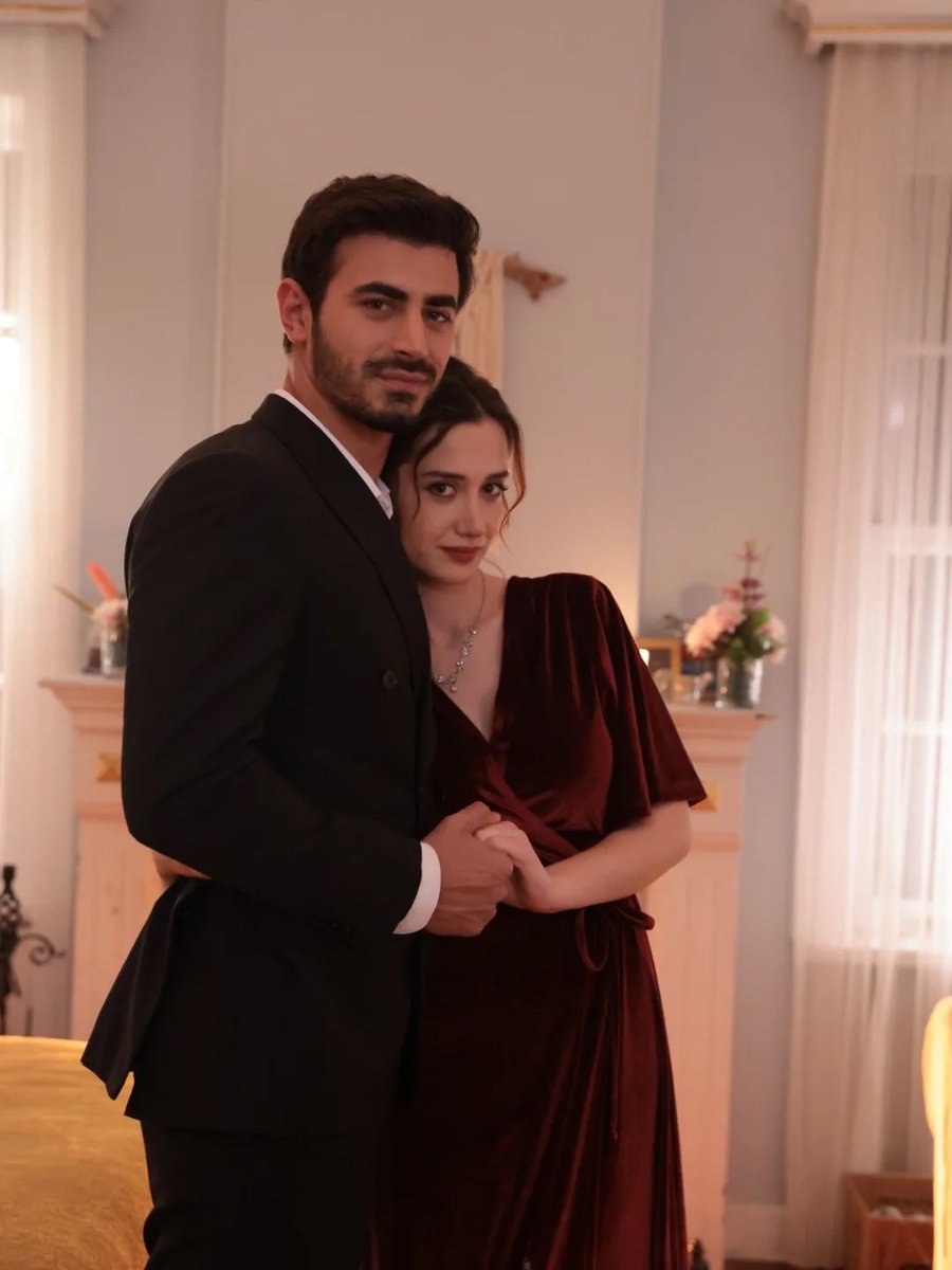 𝗺 𝗮 𝗻 𝗱 𝘆 tweet media