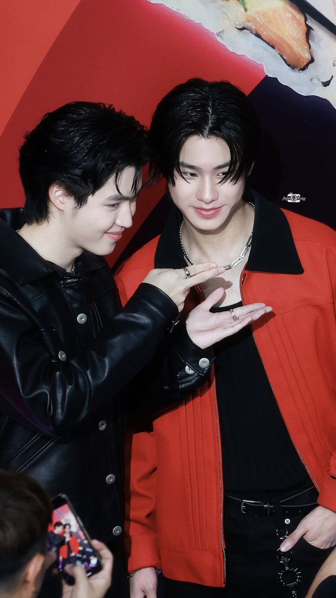 𝐋𝐮𝐤𝐞𝐌𝐢𝐜𝐤 𝐔𝐧𝐢𝐯𝐞𝐫𝐬𝐞 𝐌𝐲𝐚𝐧𝐦𝐚𝐫 tweet media