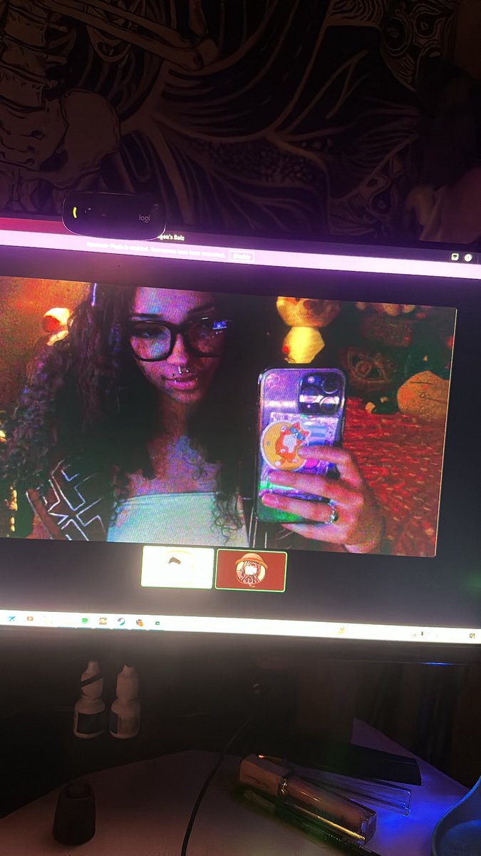 Aekyoo_'s tweet photo. I’ll be live again once i’m back from Vegas <3 https://t.co/Tp1RxtdR87 
follow and have notifications on!! https://t.co/DLZwOJGgN1