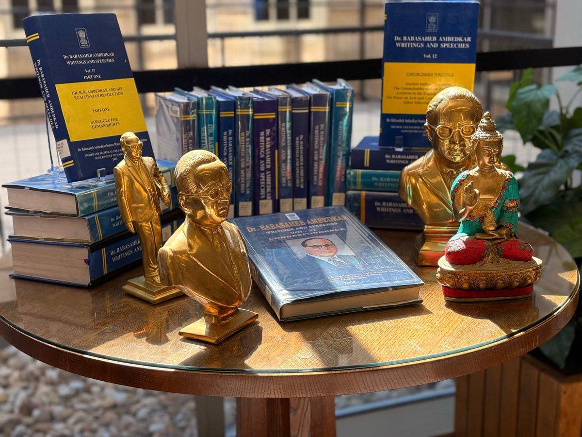 Scott R. Stroud tweet media