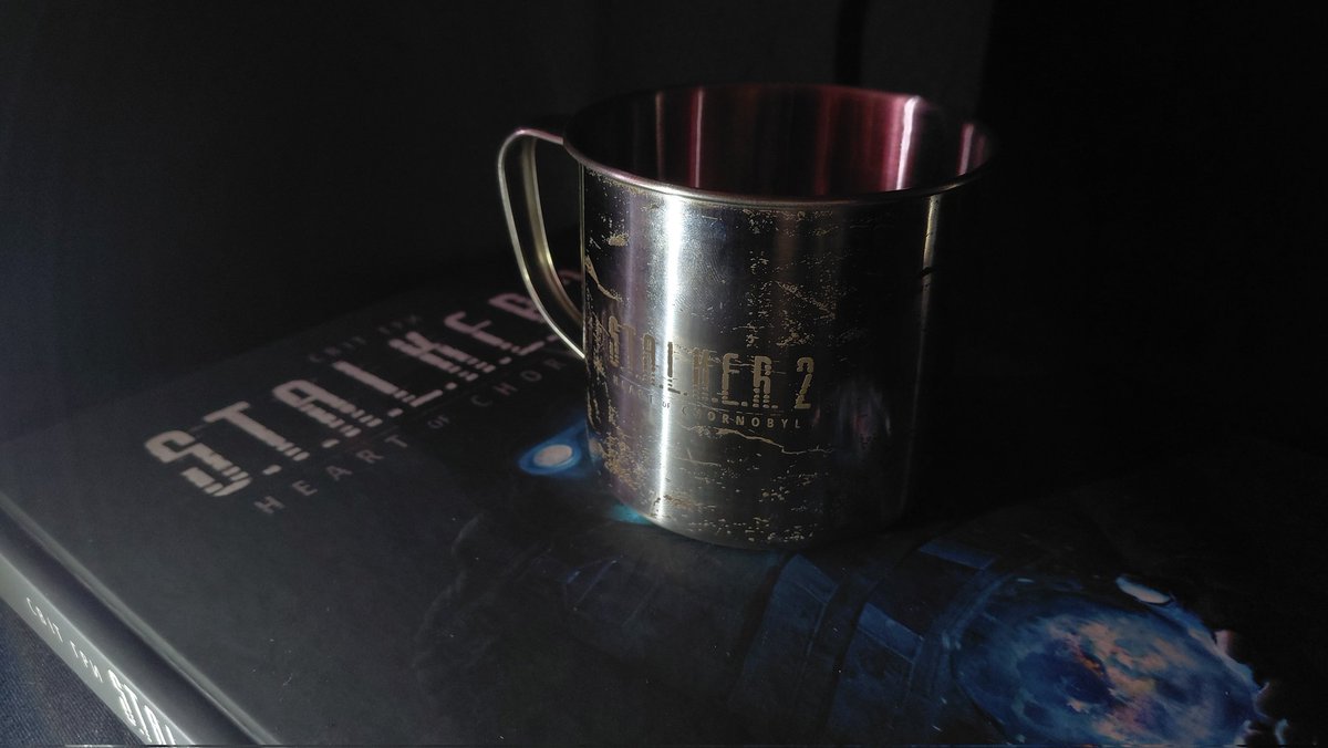 Зажурений Дід tweet media