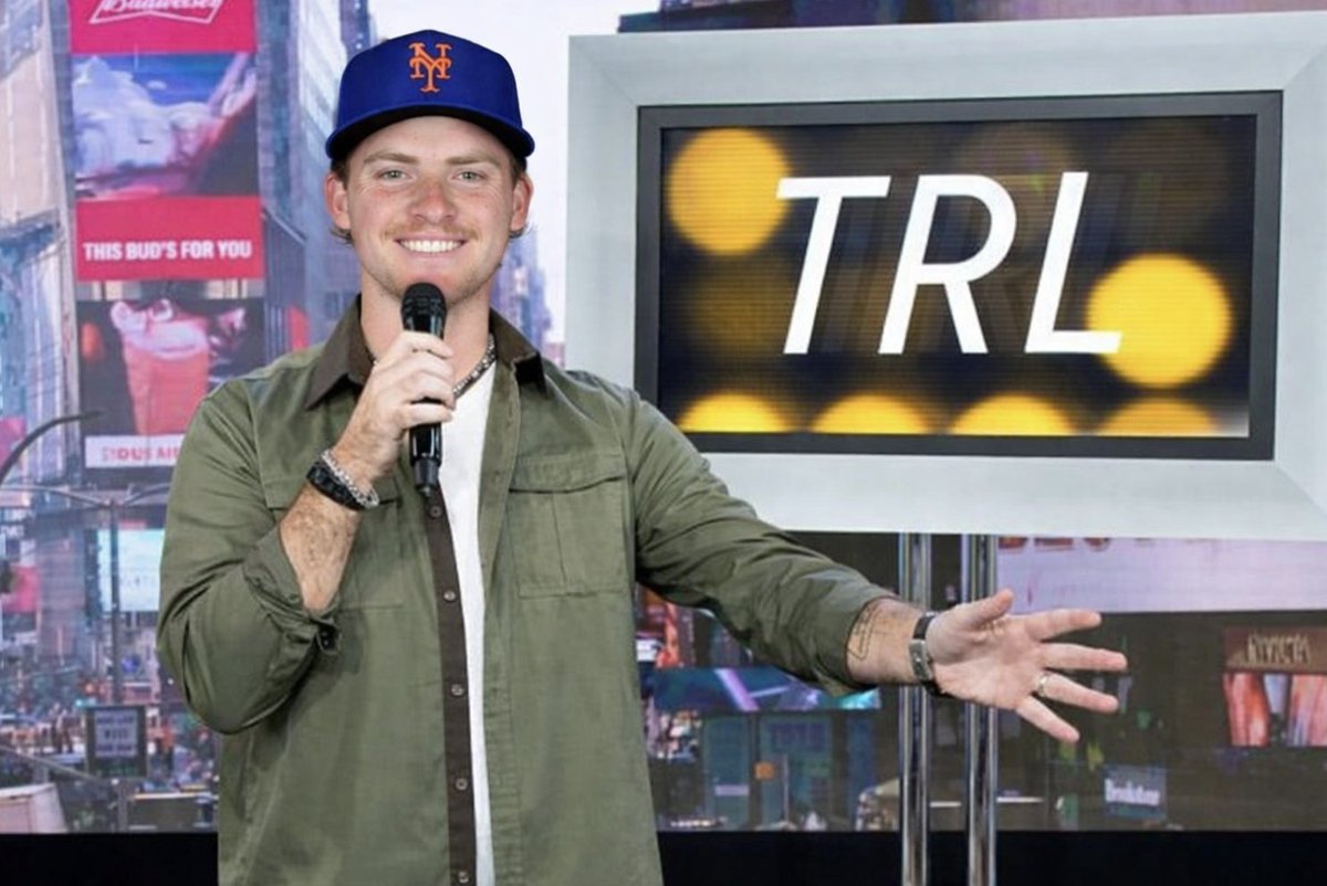 Mets in Stitches tweet media