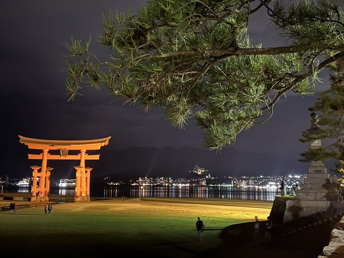 グリコ tweet media