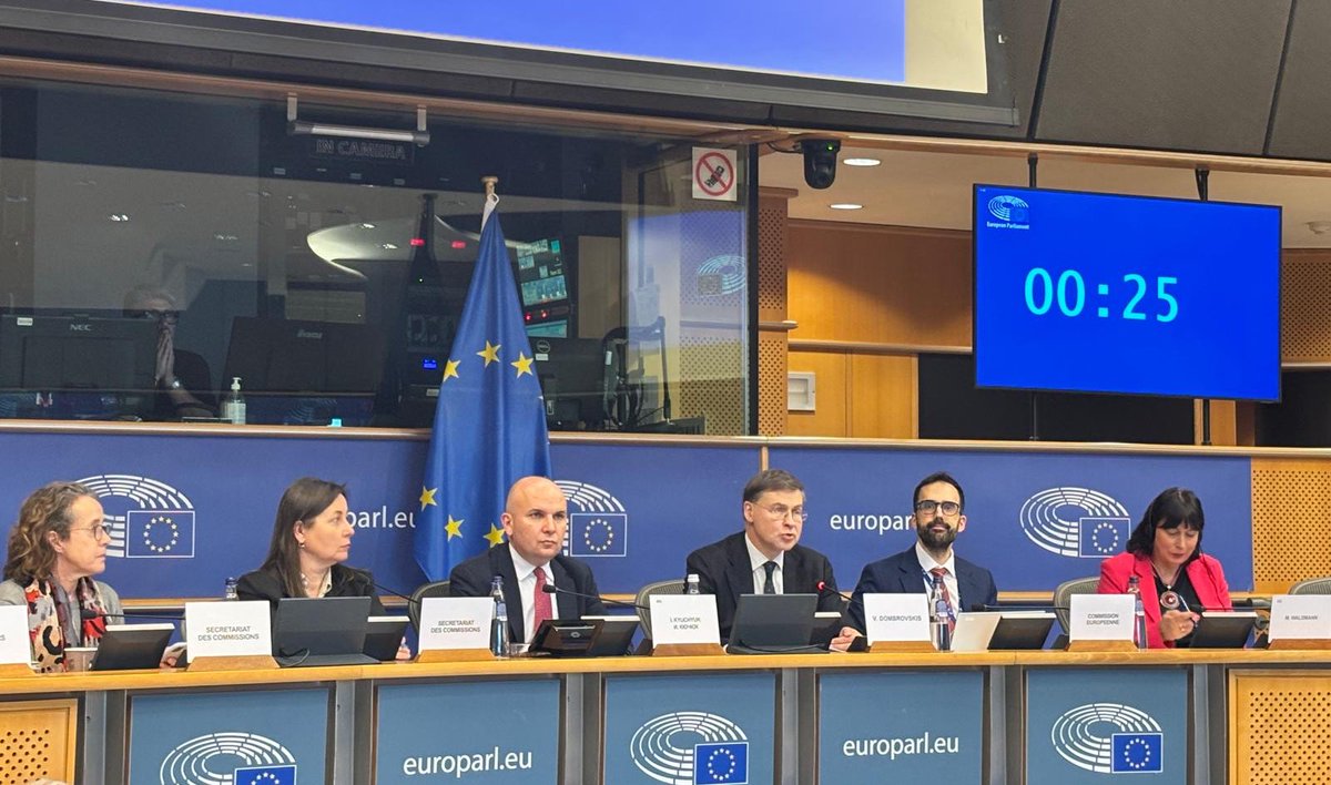 Valdis Dombrovskis tweet media