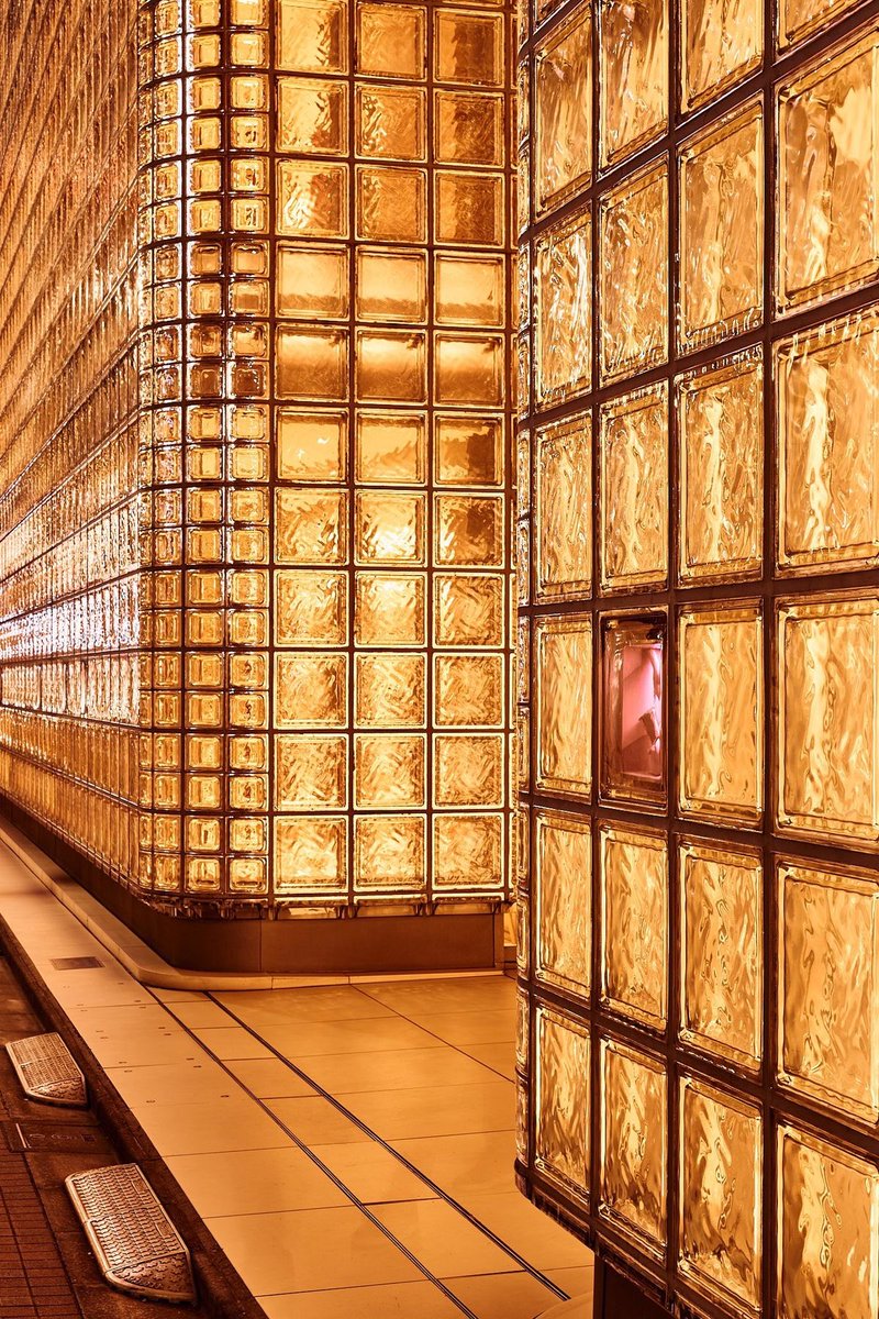 Commuter tweet media