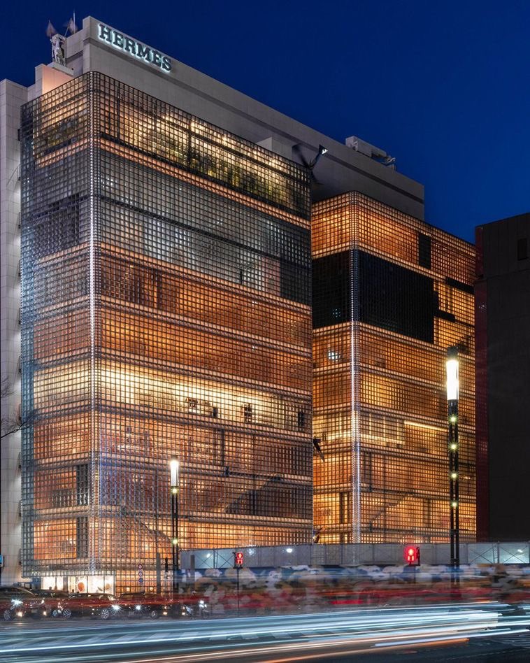 Commuter tweet media