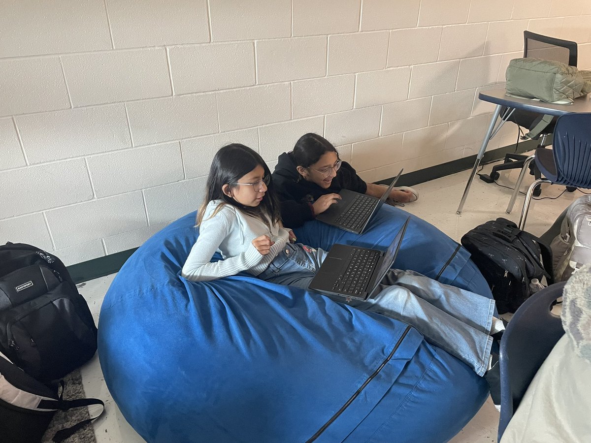 Tami Neal tweet media