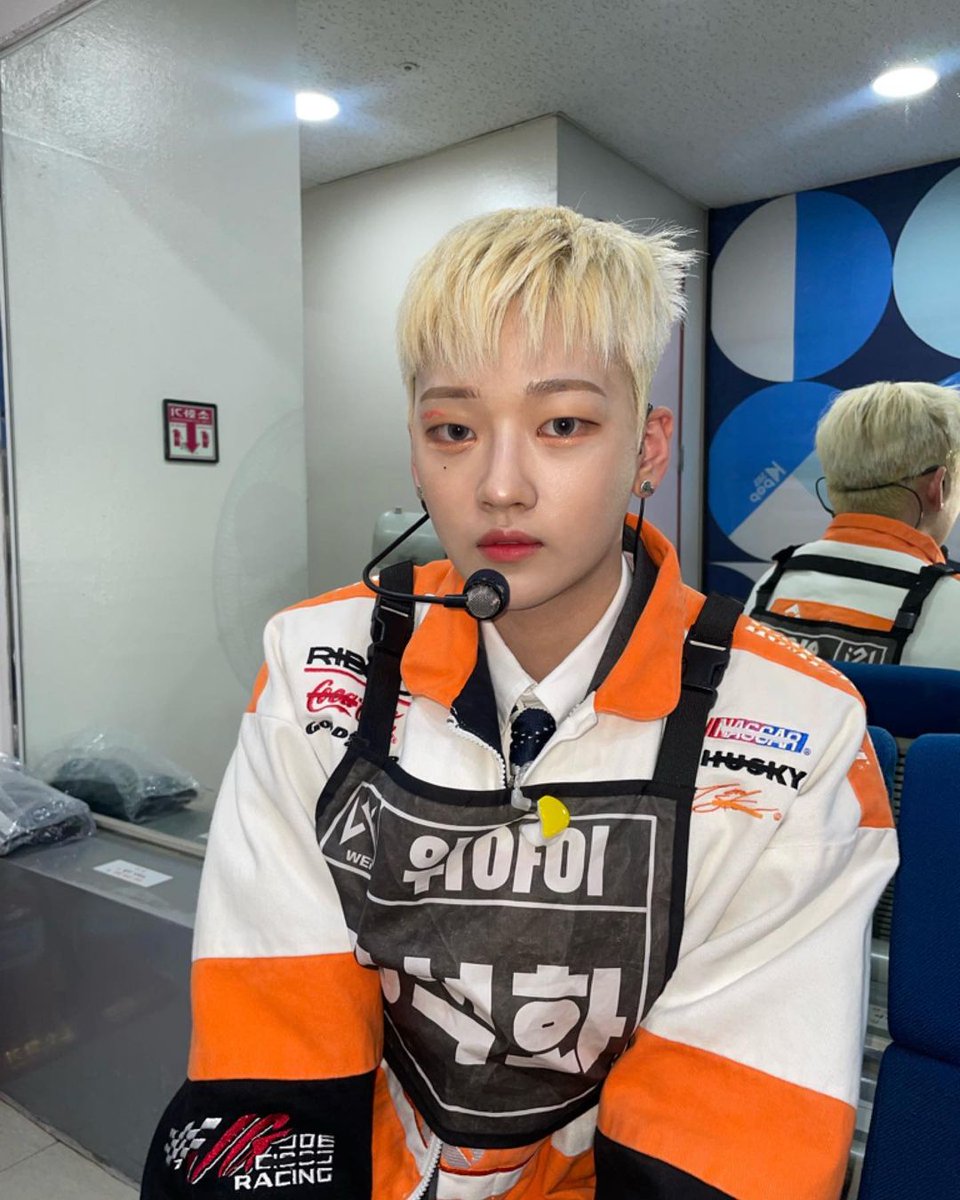 선샤인 ☀️ tweet media