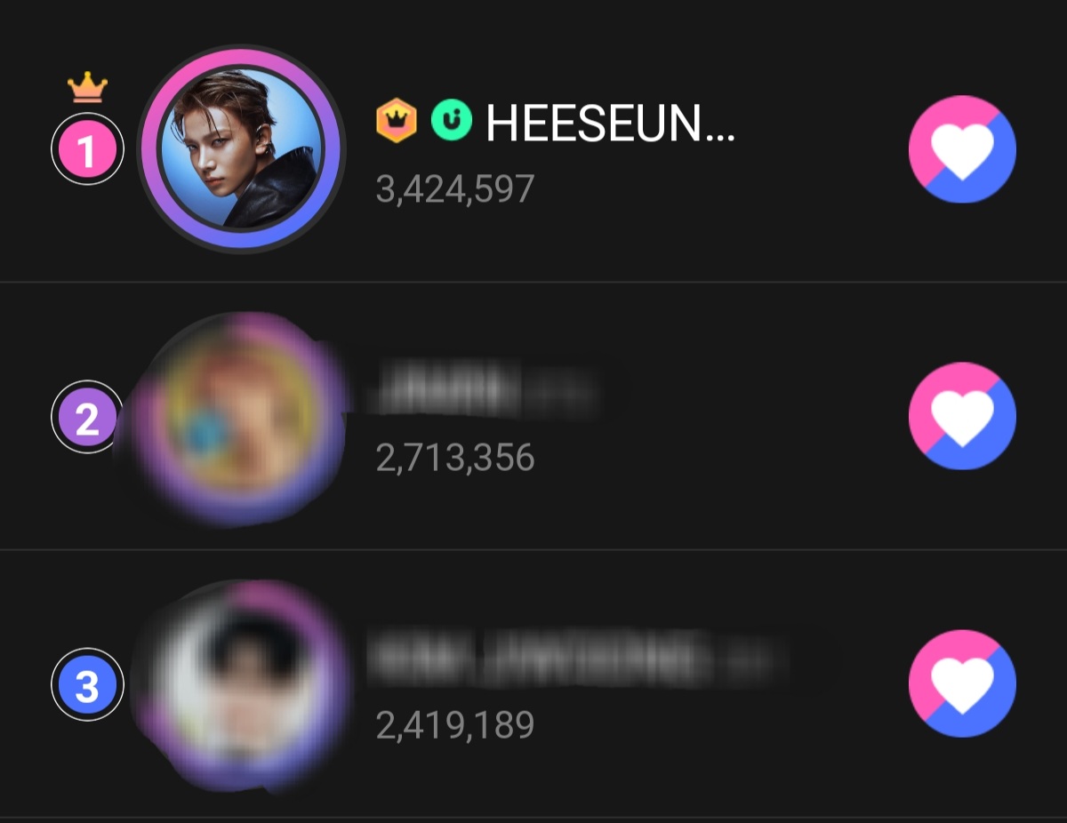 안나 ☆ fan acc tweet media