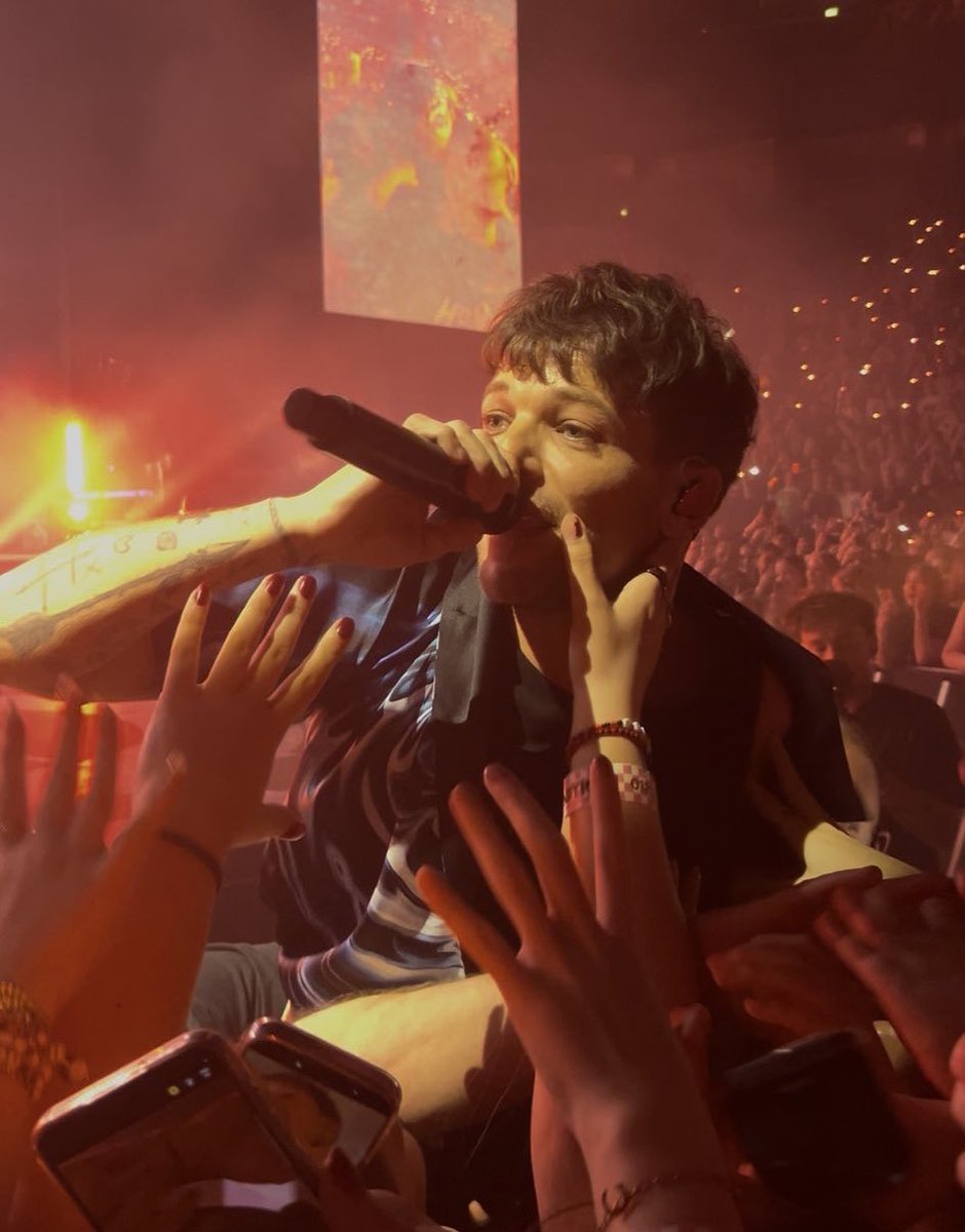 teddy lupin tweet media