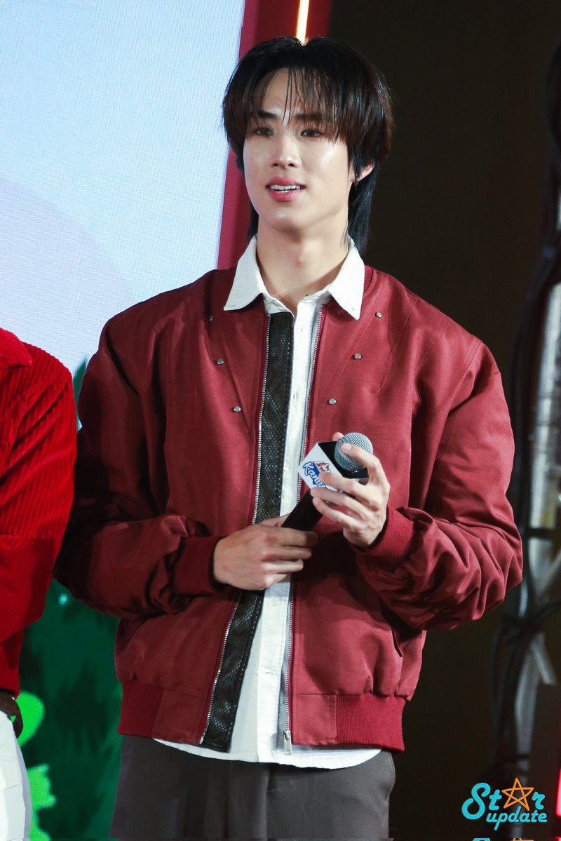 Starupdate.com tweet media