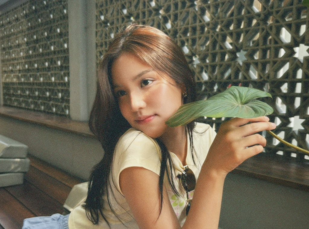 เคะธรรมชาติ ( น. ) หมายถึง เคะที่เป็นมิตรต่อสิ่งแวดล้อม และมีความสวยแบบธรรมชาติ รักน้ำรักปลา รักแป๋ว 🪷🫧🧘🏻‍♀️