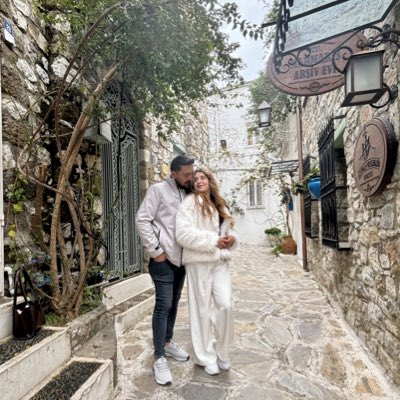 Zehrall20's tweet photo. #YeniProfilResmi https://t.co/jbZwniahyR