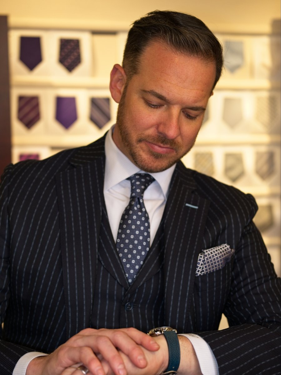 henrydavidsen's tweet image. Adding to your style adds to your confidence

Compliments Guaranteed

--

#mensfashion #mensstyle #customsuit