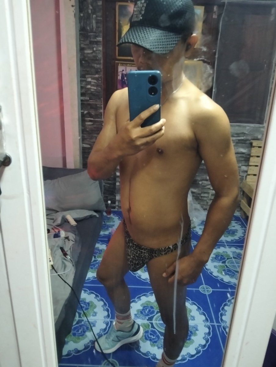 ผู้บ่าวkorat54 tweet media