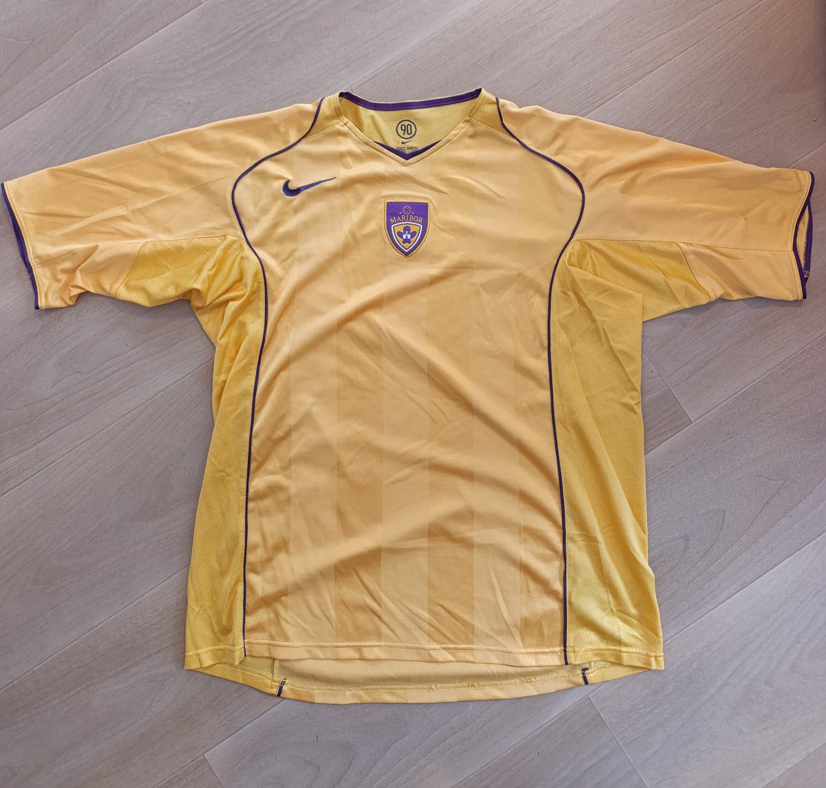 The Tee90 tweet media