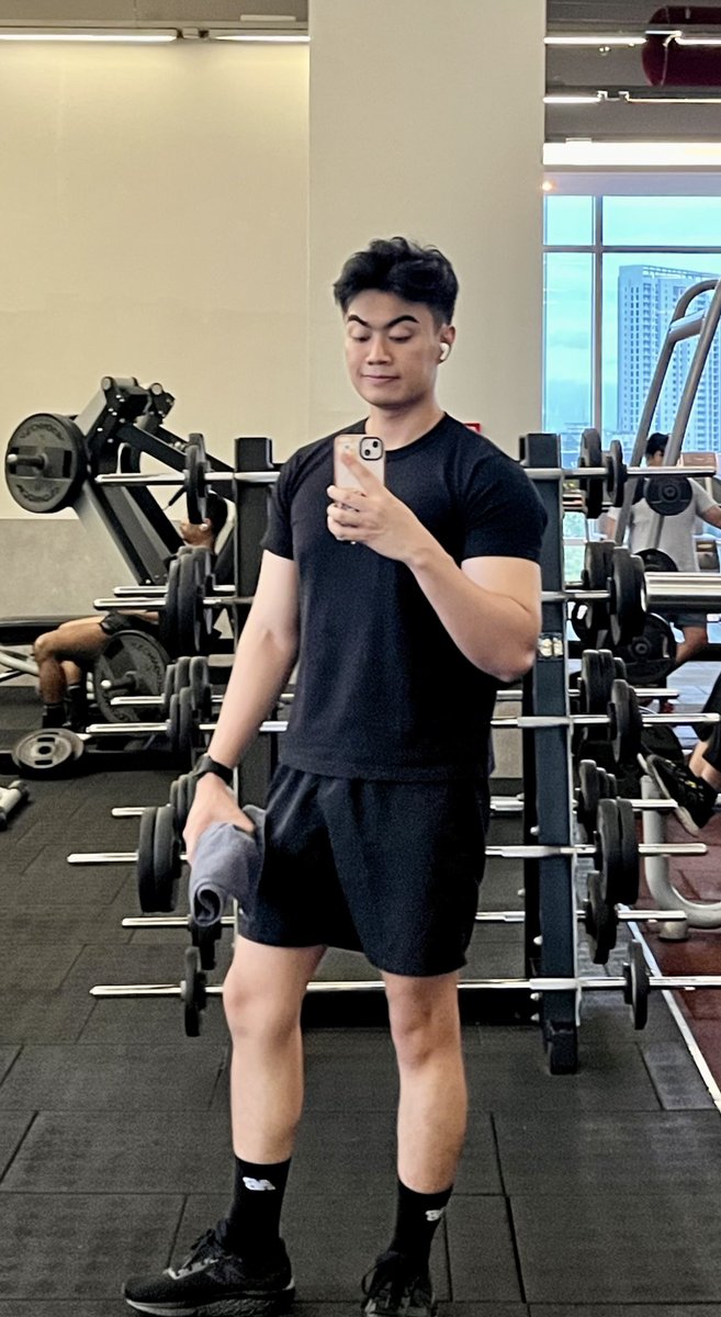 eric rest tweet media