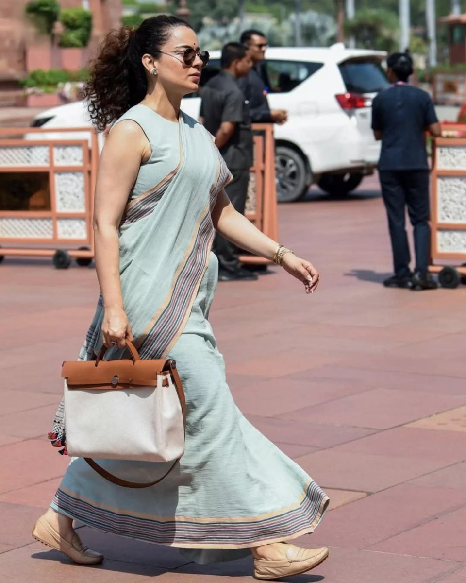Kangana Ranaut Fan Page ✨️ tweet media
