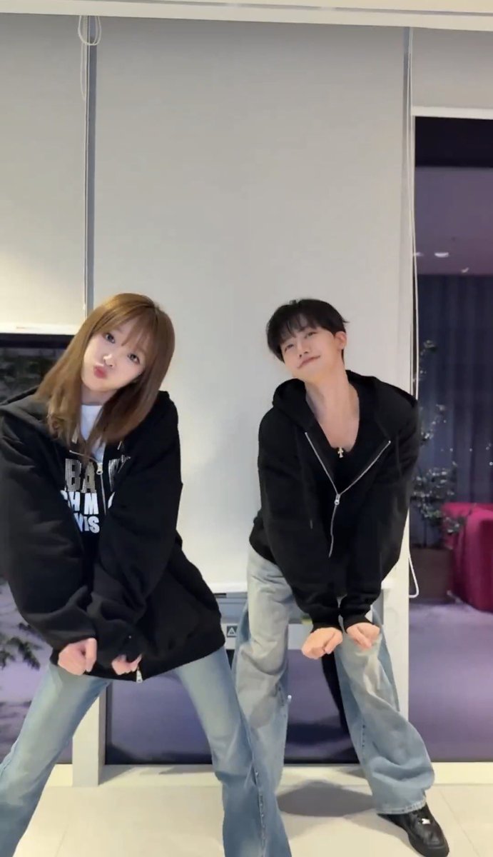 ヒッキー tweet media