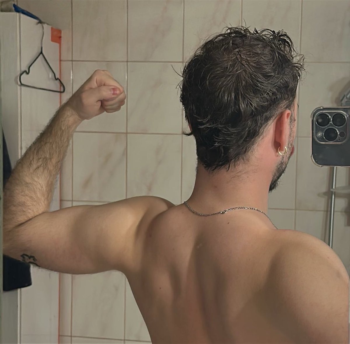 Flavio ☀️ tweet media