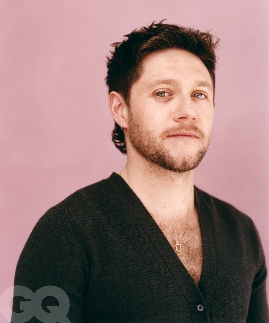 lwtchromatic's tweet photo. I will never shut up about how good he looks https://t.co/DVMQ93EoPH