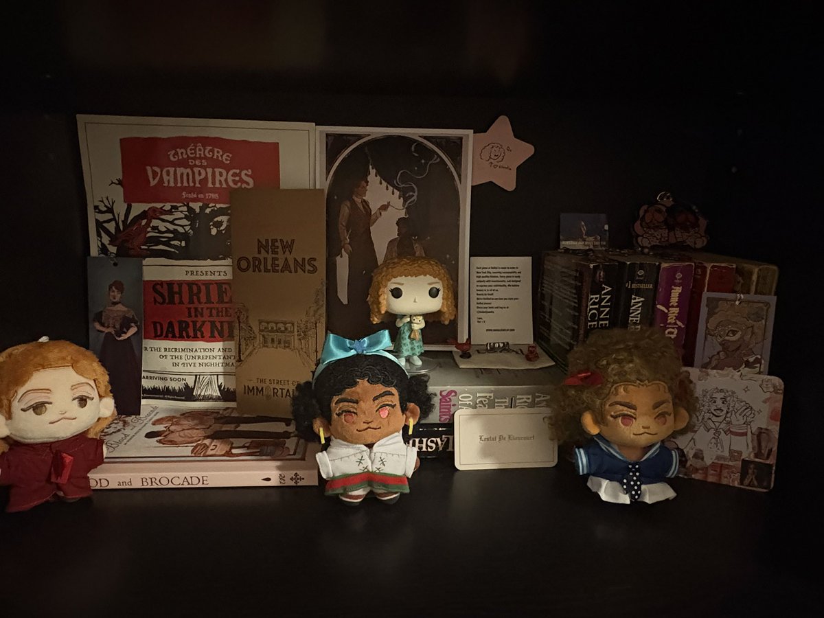 pixieelulu's tweet photo. Updated iwtv shelf after getting the zine https://t.co/aSzHZOjRqg