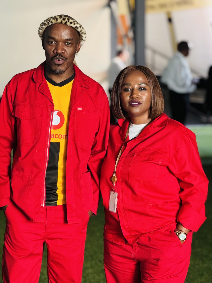 Poppy Mailola tweet media