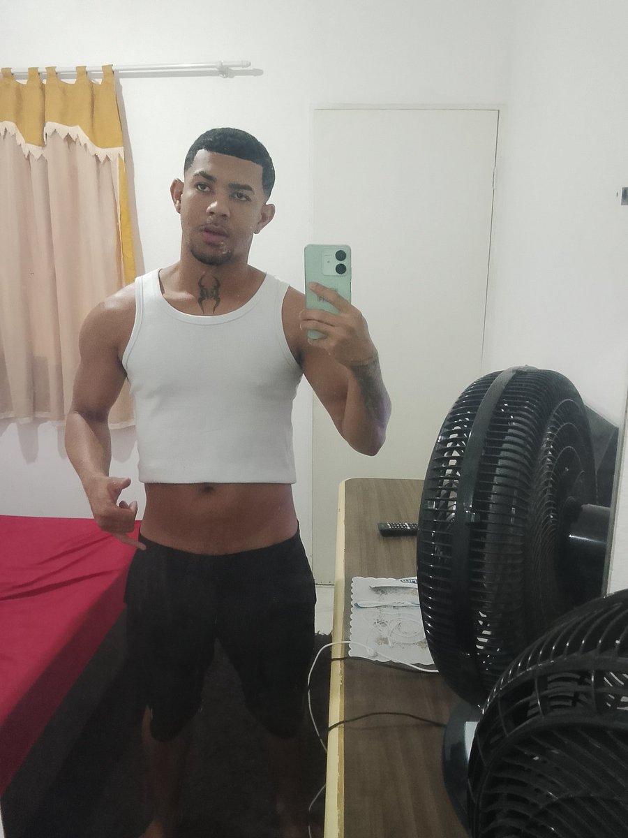 tímidoj tweet media