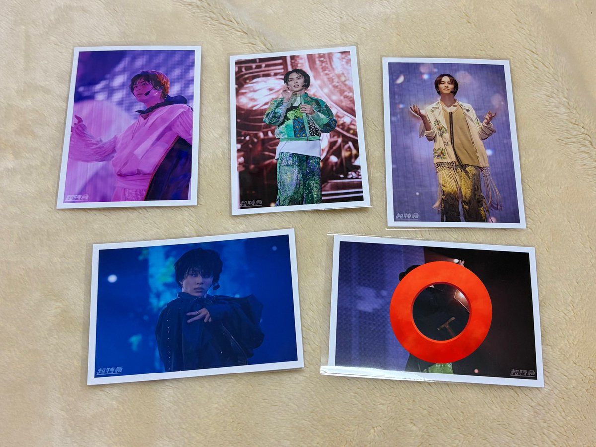 あると tweet media