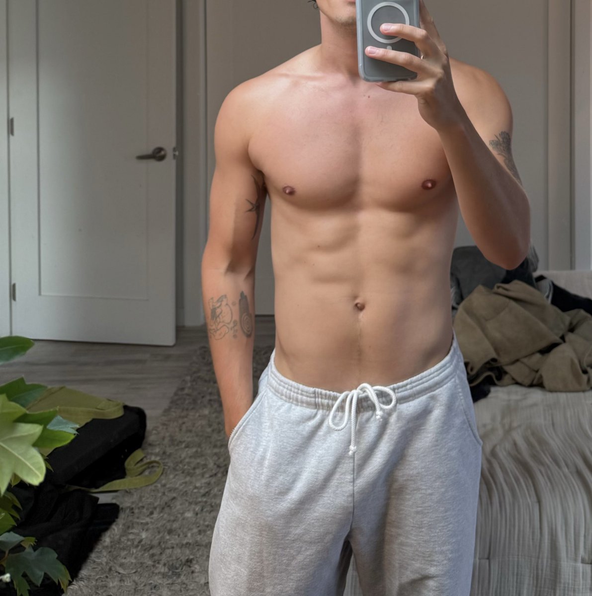 younghunghiker 🥾 tweet media