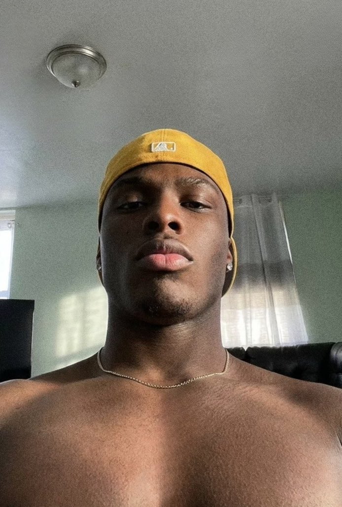 ✮MRLEE ✮ tweet media