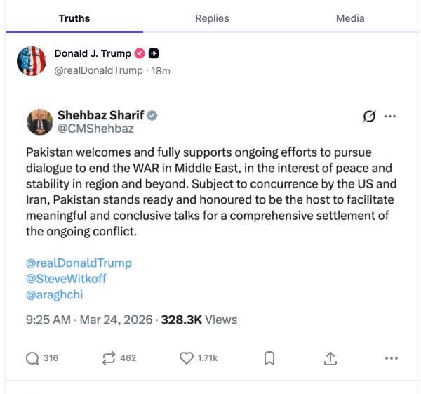 امریکی صدر ڈونلڈ ٹرمپ نے ایران امریکا جنگ کے خاتمے کے لیے وزیراعظم شہباز شریف کی پیشکش کے ٹویٹ کو اپنے پلیٹ فارم ٹرتھ سوشل پر شیئر کر دیا۔