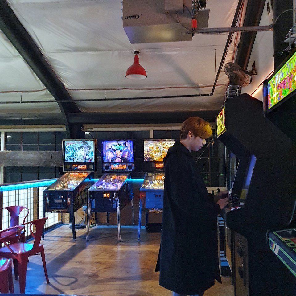 roomD1210's tweet photo. 200325 안녕 다니엘 인스타그램
🔗https://t.co/4rQ4iwodPm
빨래하며 게임하기 좋은 날
#신기한_포틀랜드_빨래방 #안녕다니엘 #Hello_Daniel https://t.co/Vm8Wxx4nSd