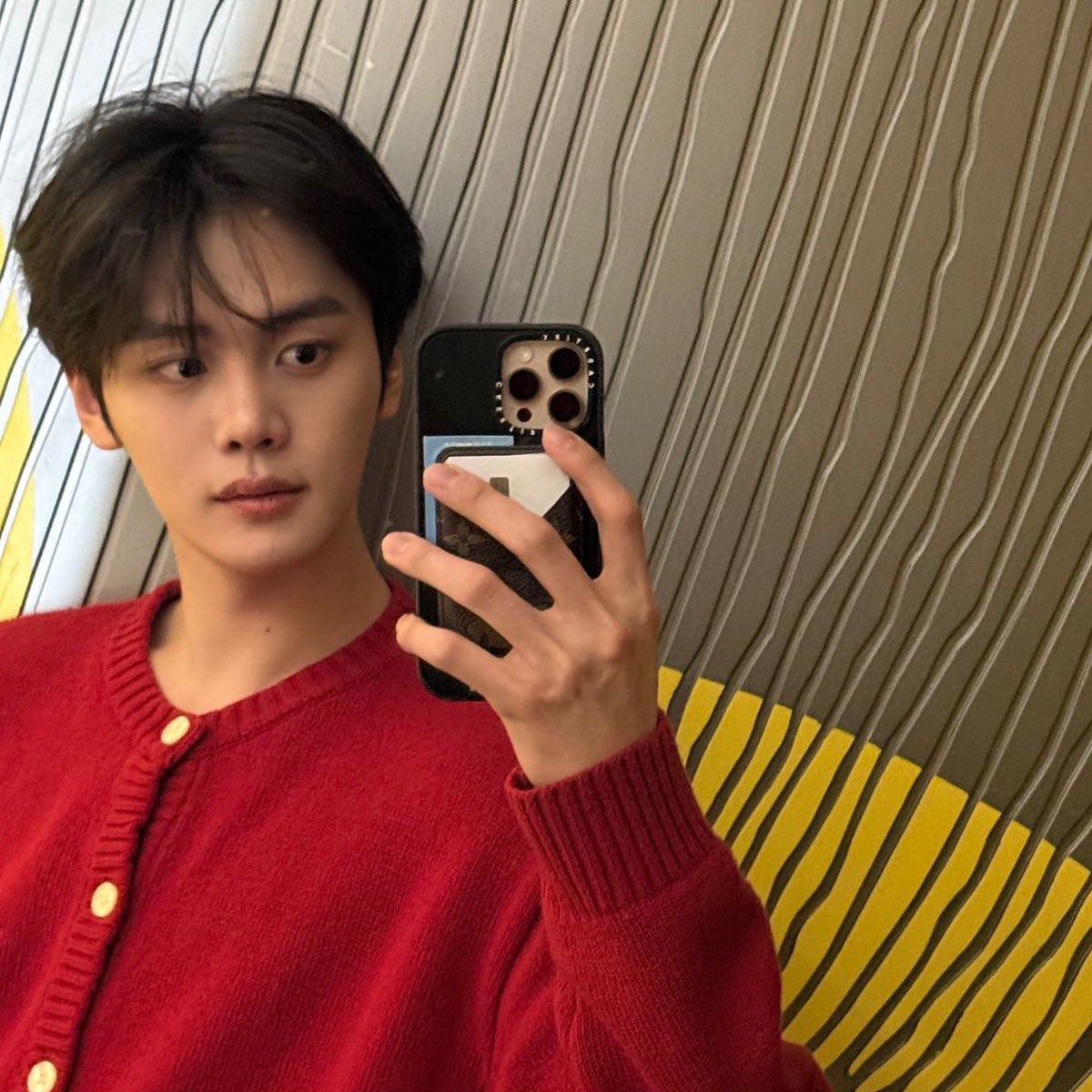 anayi ♬⋆.˚ tweet media