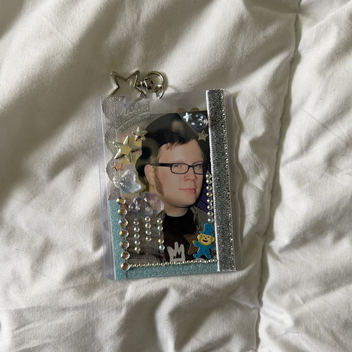 izzy ♡ aka 2008fobstan *✧･ﾟ:* tweet media