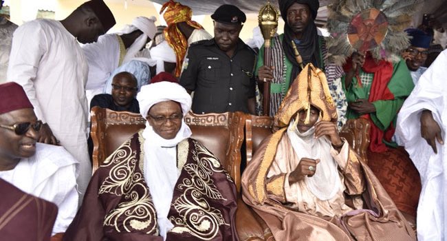 GARKUWAN TALAKAWAN NIGERIA!

Ko suna so koh basu so!!!