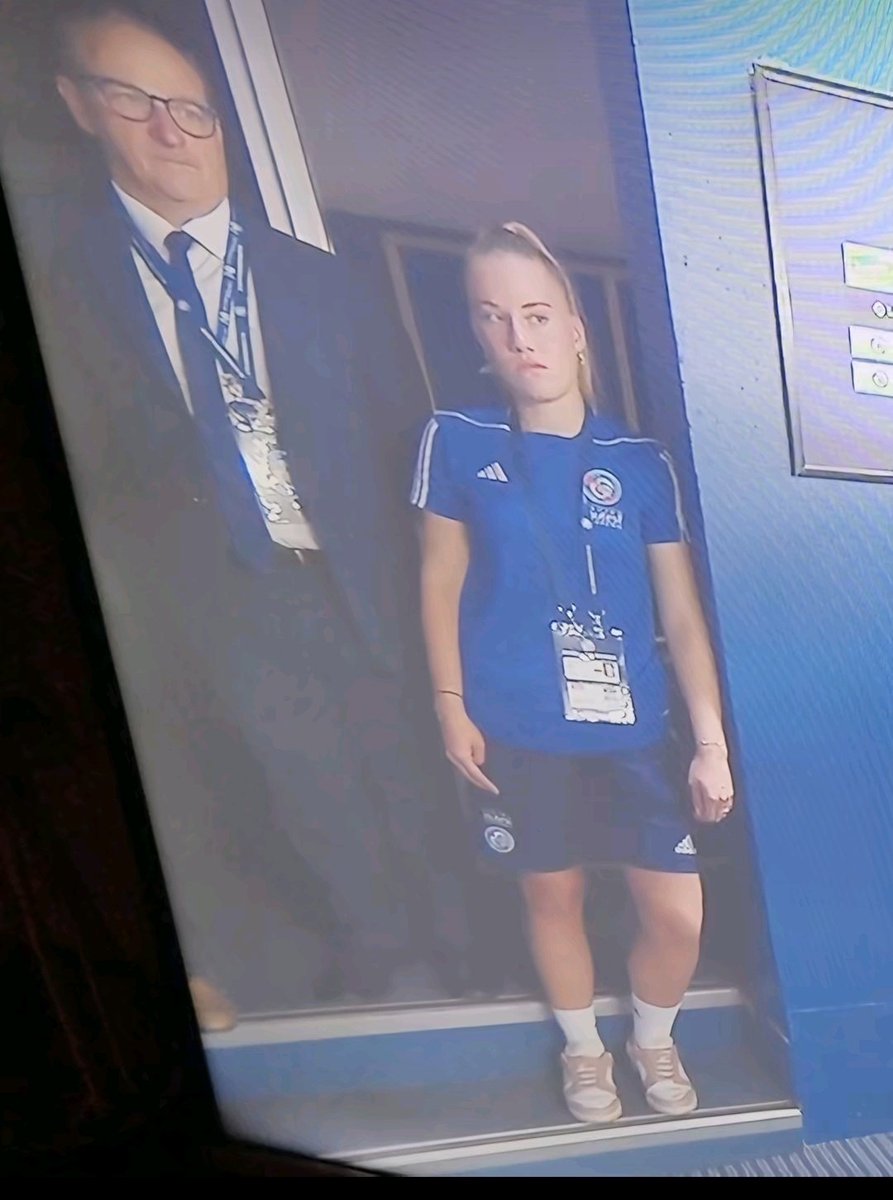 عزالدين tweet media