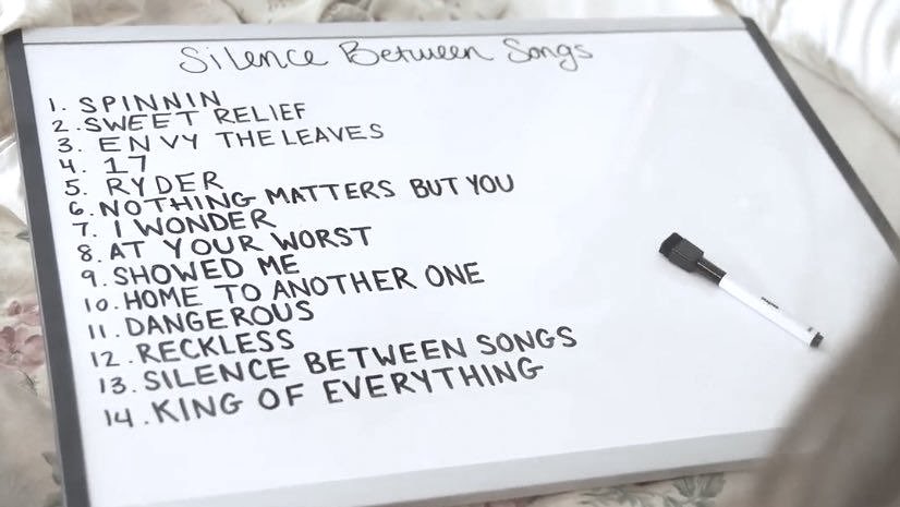 nova 𑣿 tweet media