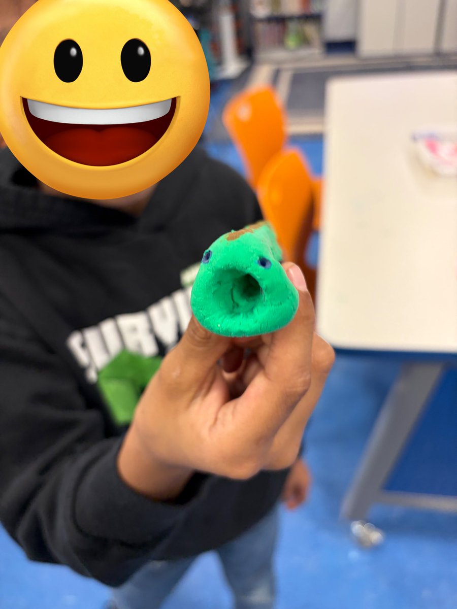TAKE A 👀: In honor of, "Barnaby Unboxed" by the Fan Brothers, Ss are sculpting their own Perfect Pet! 👾