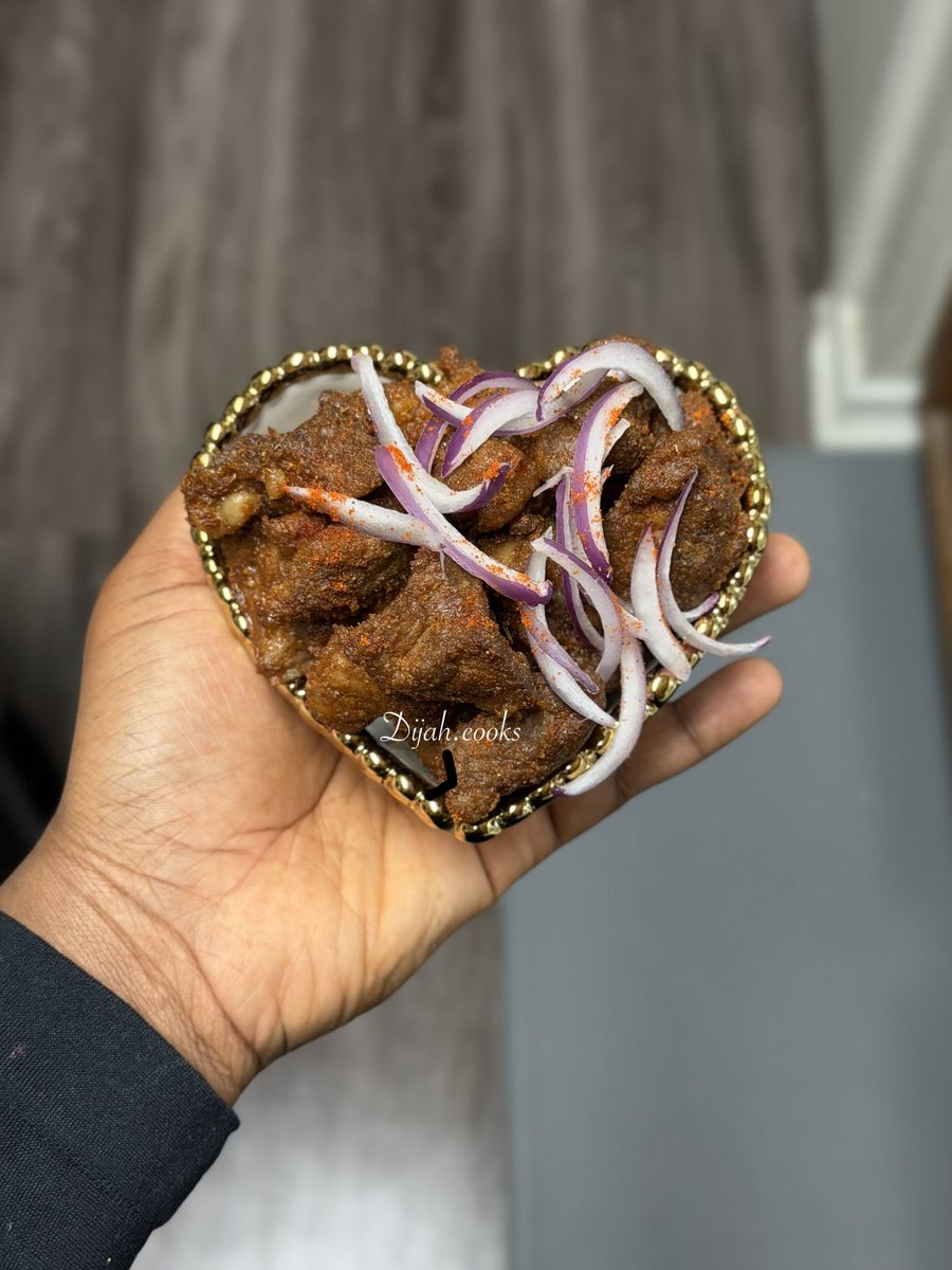 خديجة💙 tweet media