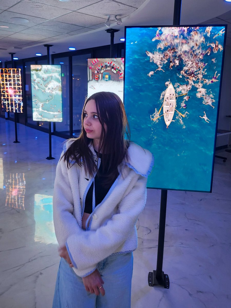 Suburbs Gallery tweet media