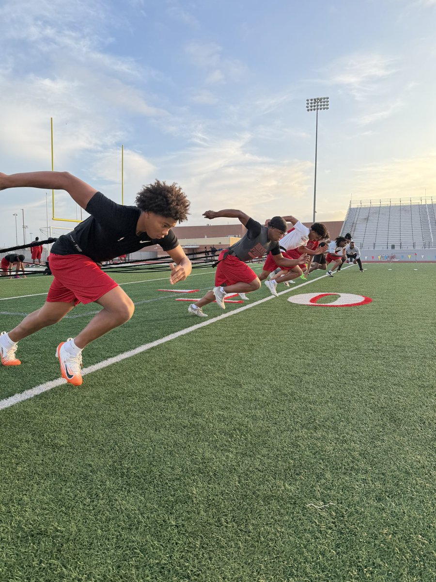 Converse Judson Rockets Football tweet media