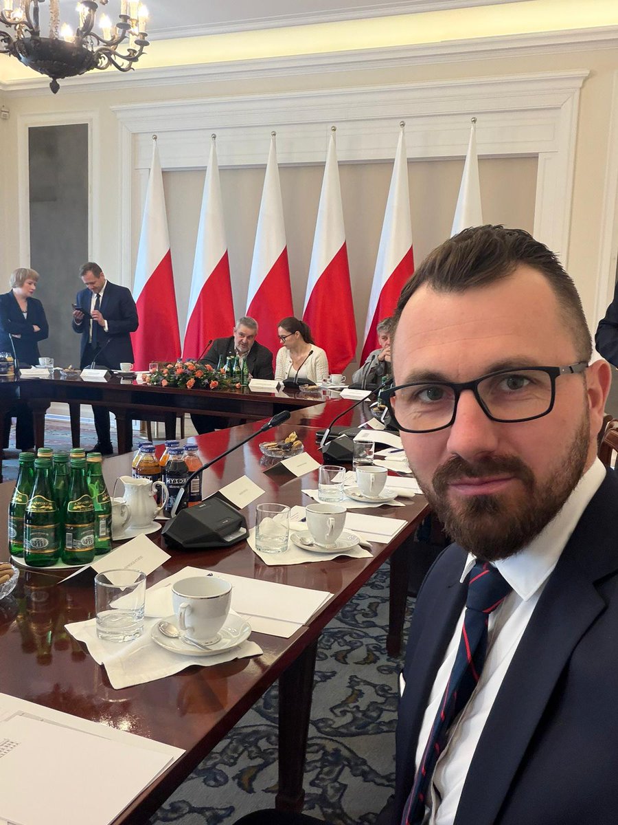 Konrad Sajkowski tweet media