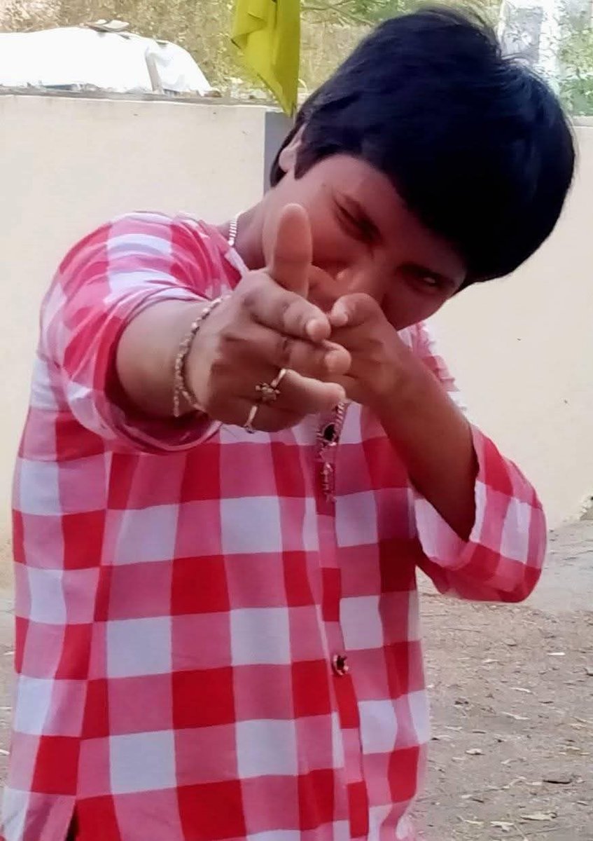 ChitraR09535143's tweet image. Be #careful everyone about #Corona Plz obey Govt Rules...as Our Possible &amp;amp; #Responsible...

  ఇటునుం"చైనా "
 అటునుం"చైనా "
 ఎఇటునుం"చైనా"
 అటునుం"చైనా"
 ఎటునుం"చైనా"
 వచ్చి ఉండవచ్చుగాక
 ఇకనుం"చైనా" జాగ్రత్తగా ఉంటే మంచిది..
 దాని మెడలు వం"చైనా" పంపిద్దాం
 ప్రజలకు కాస్త వివరిం